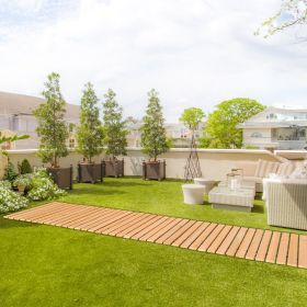 12 Ft L X 22 In W Straight Wooden Garden Pathway Roll Out Garden Walkway (Option: Brown)